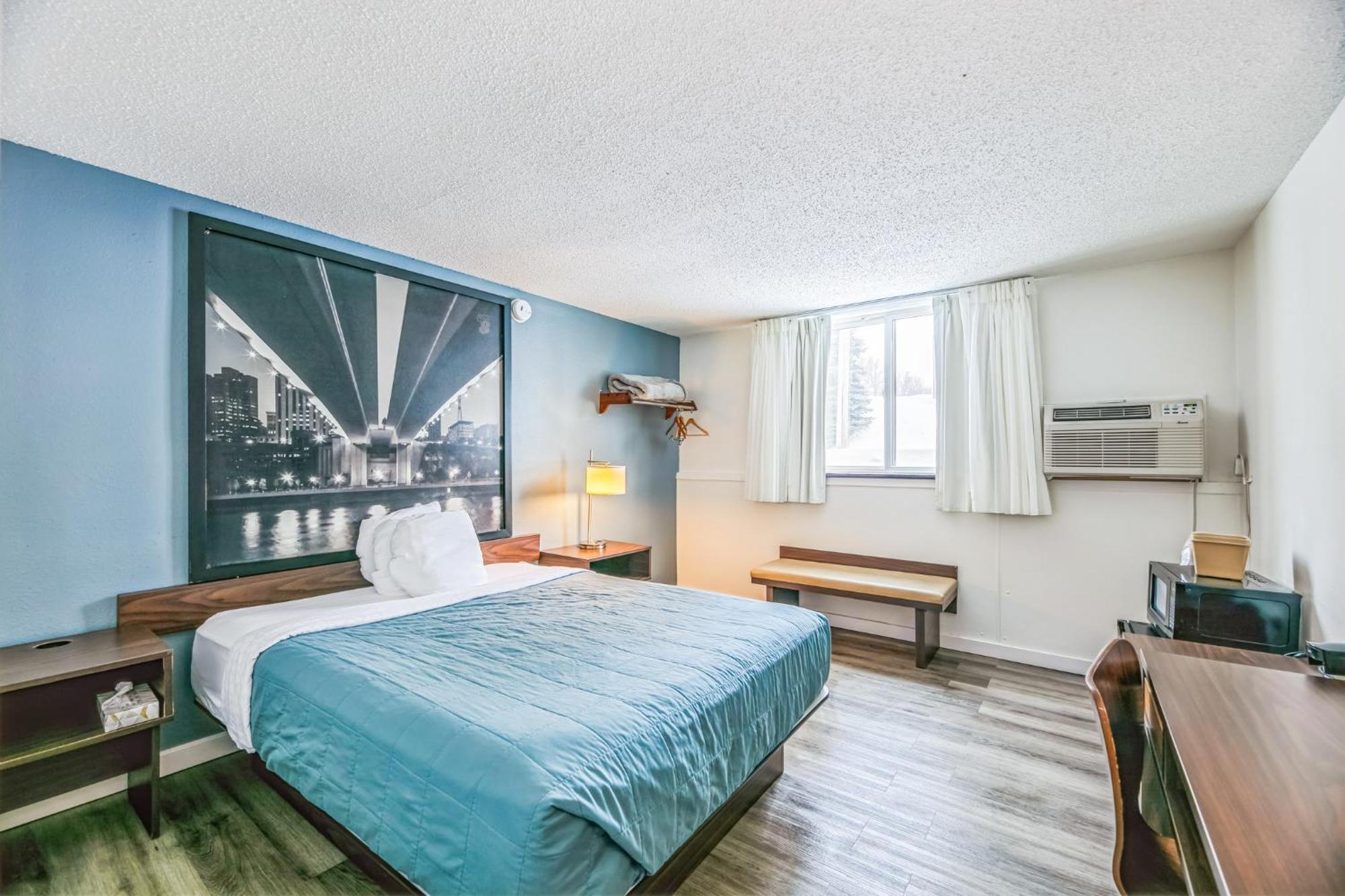 Hotel 8 Fergus Falls Extérieur photo