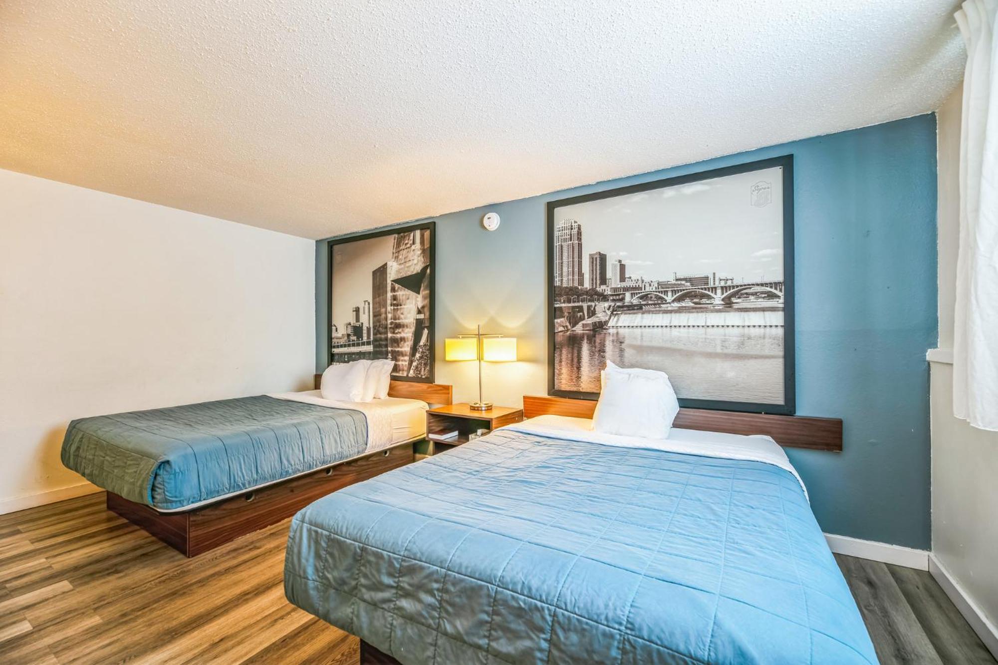 Hotel 8 Fergus Falls Extérieur photo